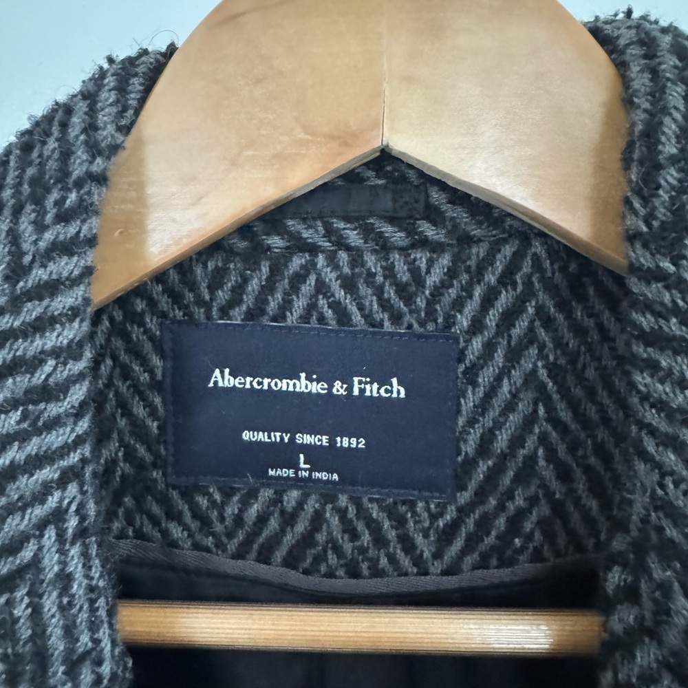 Abercrombie & Fitch Men's Black and Gray Wool Blend Top Coat - Picture 2 of 5